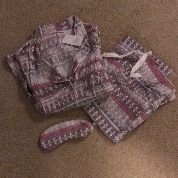Victoria's Secret Other - VS flannel pj set + sleep eye mask